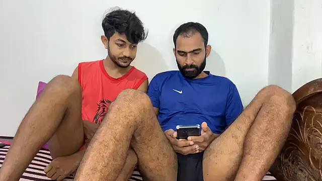 DesiDaddyandSon online show from May 14, 2026, 2:29 am