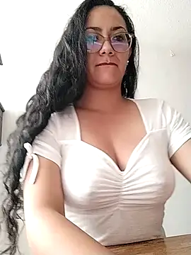 Salma-sweet online show from May 24, 2026, 8:58 pm