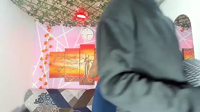 Snapshot of Lizeth_hot2002 chatting on February 16, 2026, 1:46 am Lizeth hot2002 online show from February 16, 2026, 1:46 am