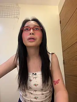 Snapshot of goddess_athena69 chatting on April 21, 2026, 2:45 pm goddess athena69 online show from April 21, 2026, 2:45 pm