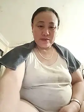 Snapshot of Lucky_baby7 chatting on May 24, 2026, 1:05 pm Lucky baby7 online show from May 24, 2026, 1:05 pm