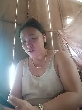 Snapshot of Lucky_baby7 chatting on May 27, 2026, 2:52 am Lucky baby7 online show from May 27, 2026, 2:52 am