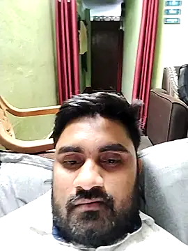 Snapshot of loyalboy_0052 chatting on April 2, 2026, 7:00 pm loyalboy 0052 online show from April 2, 2026, 7:00 pm