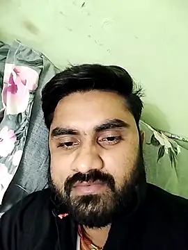 Snapshot of loyalboy_0052 chatting on April 9, 2026, 8:14 pm loyalboy 0052 online show from April 9, 2026, 8:14 pm