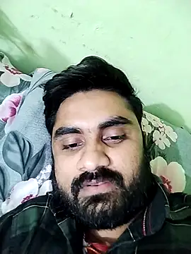 Snapshot of loyalboy_0052 chatting on April 14, 2026, 6:25 pm loyalboy 0052 online show from April 14, 2026, 6:25 pm