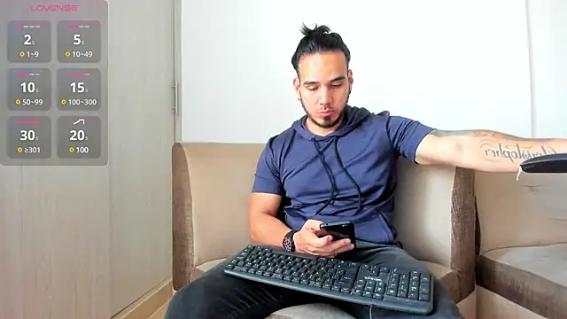 jhustin marcius online show from January 24, 2025, 9:58 pm