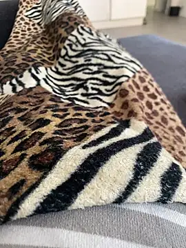 little dreamer  online show from March 20, 2026, 2:55 pm