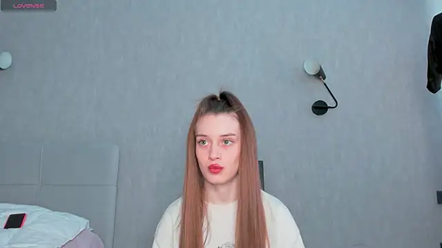 Snapshot of sensitiveana chatting on April 14, 2026, 12:00 pm sensitiveana online show from April 14, 2026, 12:00 pm