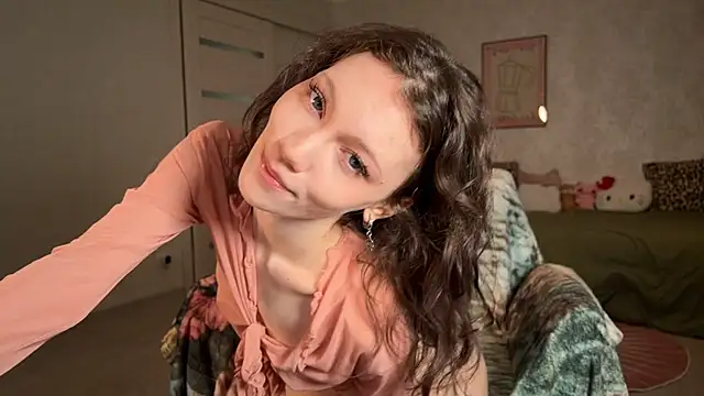 MiaPimmy online show from July 21, 2026, 4:26 am
