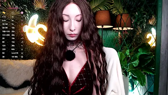 roxy morrison x online show from April 9, 2026, 3:39 am