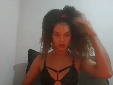 4petitosa  online show from August 2, 2026, 5:50 am