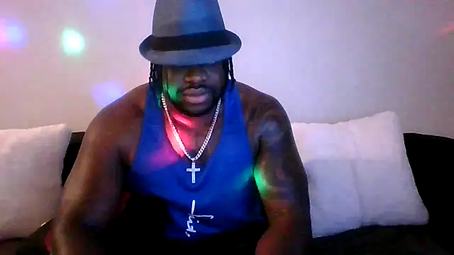 Snapshot of darkstallion7 chatting on February 15, 2026, 3:47 am darkstallion7 online show from February 15, 2026, 3:47 am