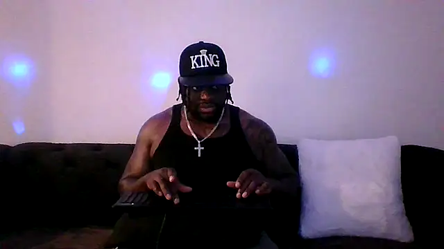 Snapshot of darkstallion7 chatting on February 18, 2026, 6:09 am darkstallion7 online show from February 18, 2026, 6:09 am