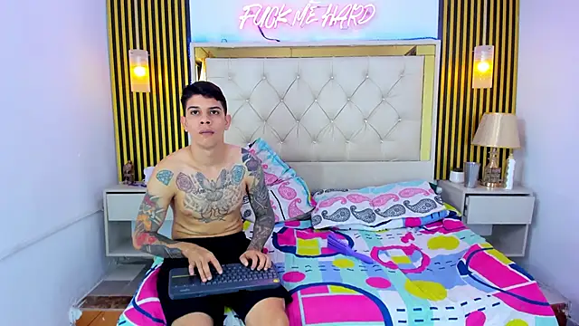 Adventurous Boys online show from April 5, 2026, 6:38 pm