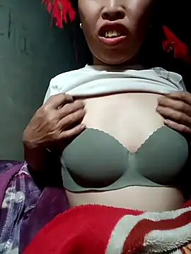 Snapshot of NAINKUTE chatting on February 22, 2026, 3:21 pm NAINKUTE online show from February 22, 2026, 3:21 pm