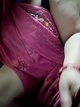 Snapshot of Simran_008 chatting on April 24, 2026, 12:35 am Simran 008 online show from April 24, 2026, 12:35 am