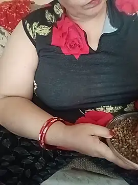 Snapshot of Simran_008 chatting on May 25, 2026, 6:41 am Simran 008 online show from May 25, 2026, 6:41 am