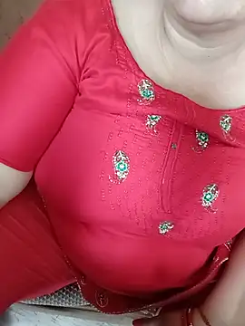 Snapshot of Simran_008 chatting on May 27, 2026, 2:30 am Simran 008 online show from May 27, 2026, 2:30 am