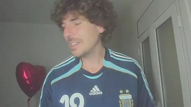 Snapshot of joaquin420_hot chatting on February 13, 2026, 10:39 pm joaquin420 hot online show from February 13, 2026, 10:39 pm