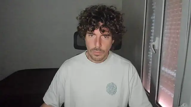 joaquin420 hot online show from March 25, 2026, 6:52 am