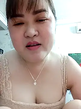 Snapshot of Kee-kimlee chatting on March 24, 2026, 8:08 am Kee-kimlee online show from March 24, 2026, 8:08 am