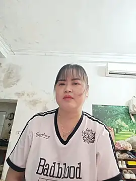 Snapshot of Kee-kimlee chatting on May 29, 2026, 12:08 am Kee-kimlee online show from May 29, 2026, 12:08 am