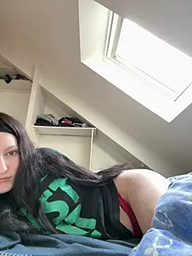 Mis-Elisa96 online show from March 16, 2026, 4:44 pm