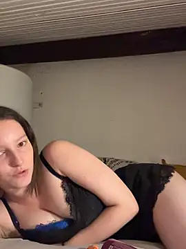 Mis-Elisa96 online show from July 3, 2026, 10:16 pm
