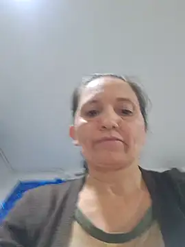 Alexamontiel  online show from March 5, 2026, 12:39 am