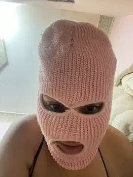 faettaa online show from February 12, 2026, 6:14 pm