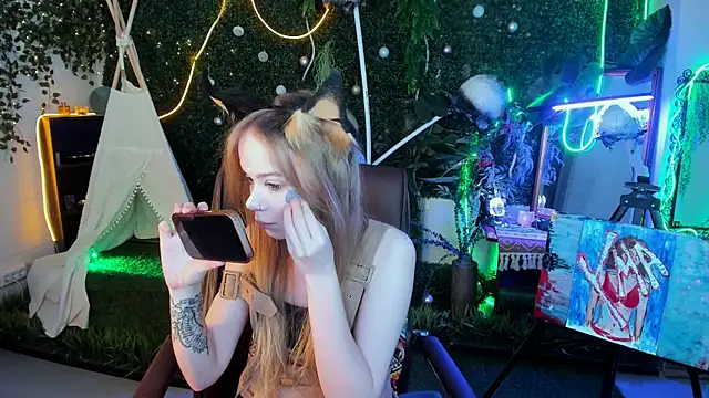 AmyNox online show from July 28, 2026, 4:39 pm