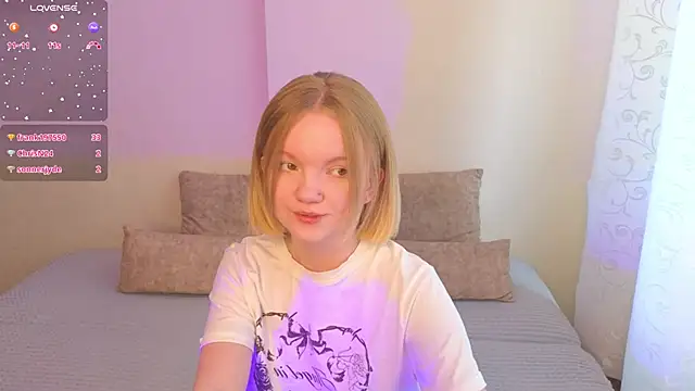 StellaBunny online show from March 11, 2026, 11:16 am