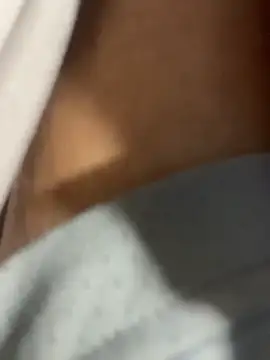 tardecaliente online show from April 13, 2026, 2:17 am