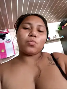 Snapshot of Alexapotes chatting on February 9, 2026, 6:45 pm Alexapotes online show from February 9, 2026, 6:45 pm