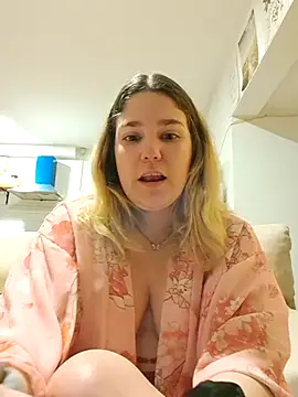 Dulcexpecado online show from March 26, 2026, 9:53 pm