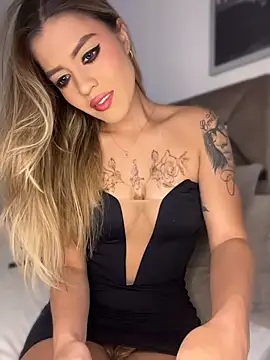 Snapshot of GabrielaS_ chatting on May 15, 2026, 10:28 pm GabrielaS online show from May 15, 2026, 10:28 pm