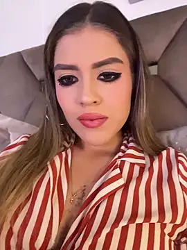 Snapshot of GabrielaS_ chatting on May 22, 2026, 10:15 pm GabrielaS online show from May 22, 2026, 10:15 pm