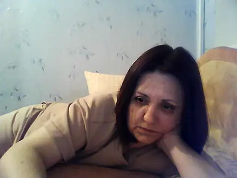 Snapshot of LockyCharm111 chatting on April 29, 2026, 6:36 pm LockyCharm111 online show from April 29, 2026, 6:36 pm