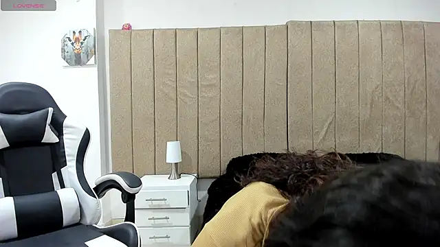 valery slim18 online show from February 26, 2026, 11:15 pm