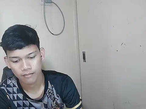 UrAsian Turjak online show from May 14, 2026, 2:57 pm