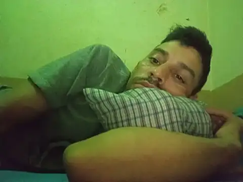 segnini21 online show from May 19, 2026, 2:40 am