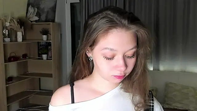 HolliBillig online show from April 5, 2026, 7:11 pm