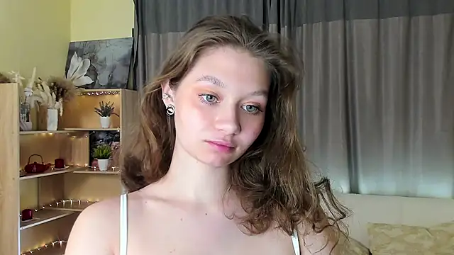 HolliBillig online show from April 8, 2026, 7:03 pm