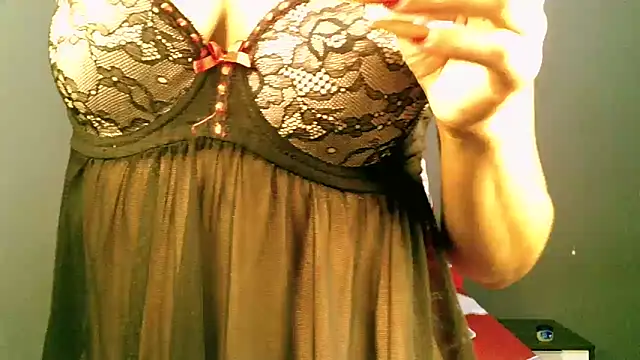 Mabelle Eveline online show from June 16, 2026, 8:50 am