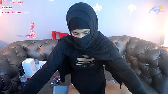 zahra zaid online show from April 18, 2026, 7:18 pm