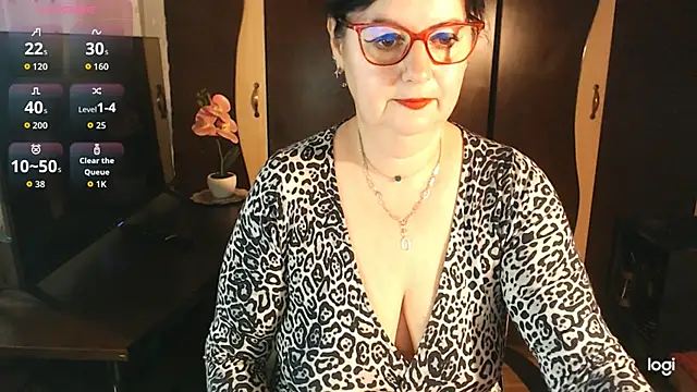 exiMIlf online show from March 30, 2026, 10:38 am