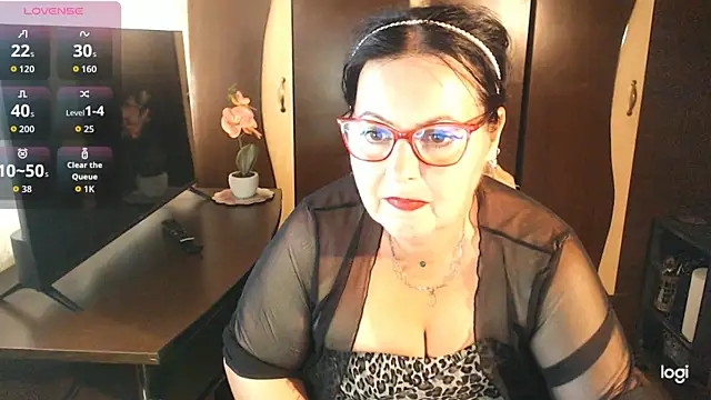 exiMIlf online show from July 5, 2026, 1:29 pm