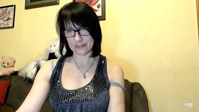 Snapshot of Vlastelina chatting on March 3, 2026, 8:15 pm Vlastelina online show from March 3, 2026, 8:15 pm