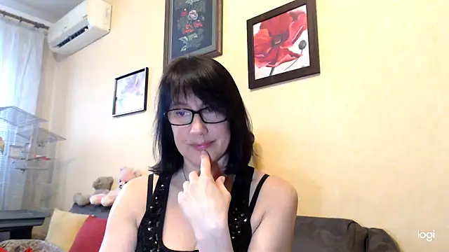 Snapshot of Vlastelina chatting on March 7, 2026, 6:54 am Vlastelina online show from March 7, 2026, 6:54 am