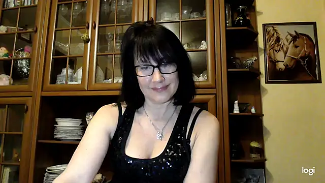 Snapshot of Vlastelina chatting on March 9, 2026, 6:45 pm Vlastelina online show from March 9, 2026, 6:45 pm